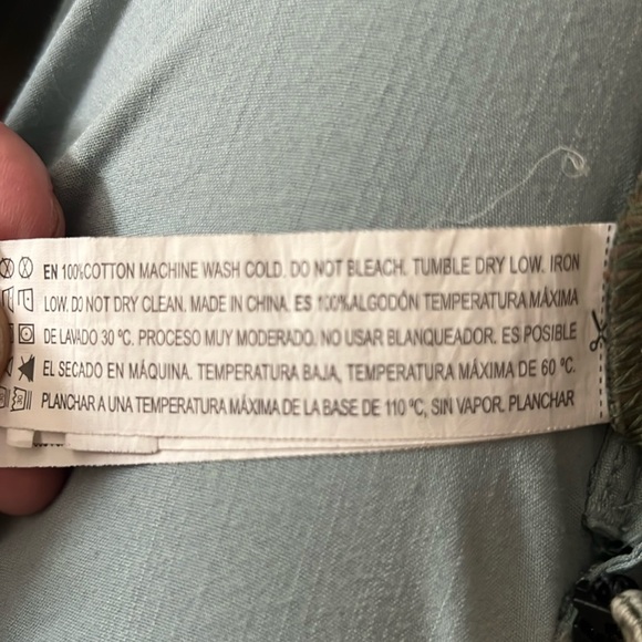 Forever 21 sz S, camo print, mini skirt with pockets. - Picture 11 of 11